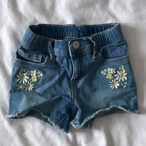 GAP Pull on Denim Shorts (Size 5)